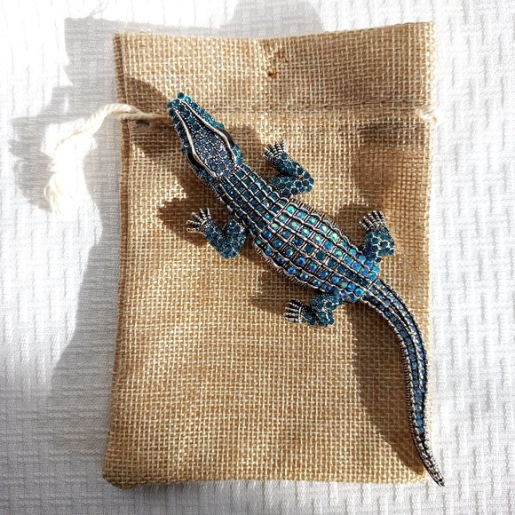 Blue Crocodile Alligator rhinestone Pin Broach - Picture 3 of 3